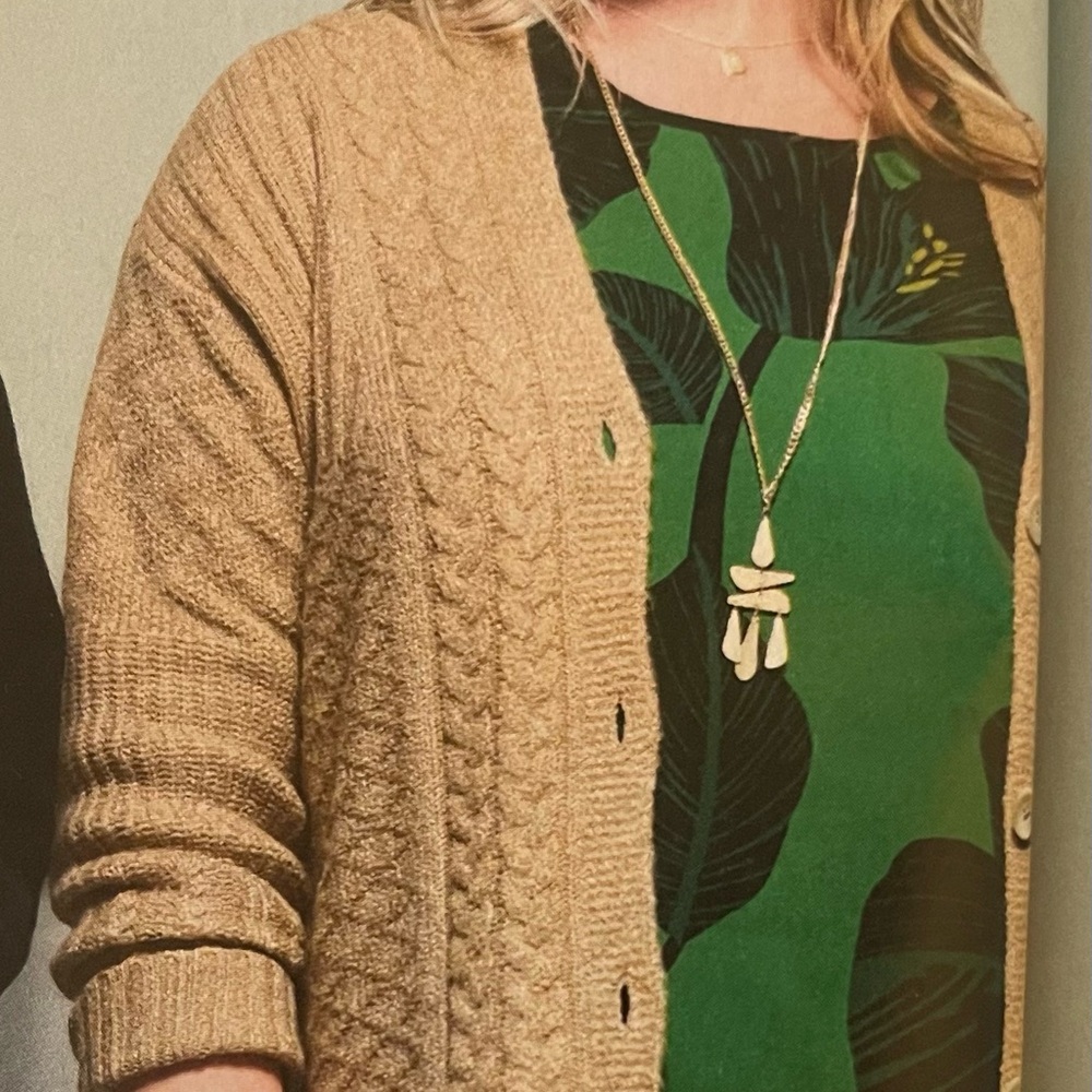 Cabi 4474 Neighbor Cardigan size Small